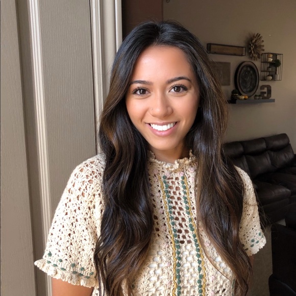 Meet your Posher, Kiana - Picture 1 of 1